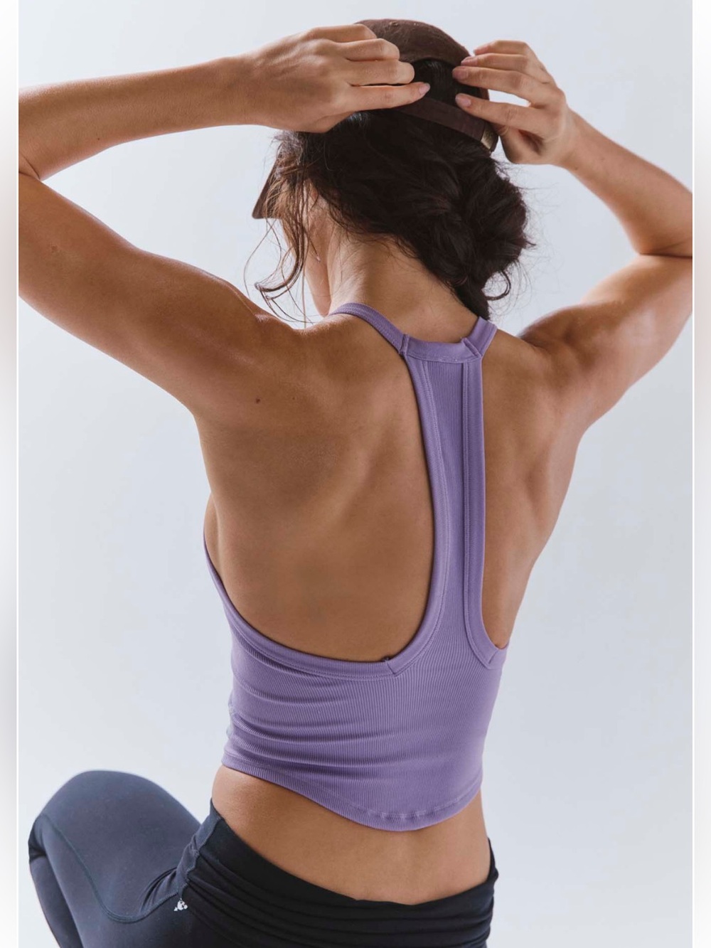 Free People FP Movement All Clear V Neck Cami NWT Size M/L “Gem” Light Purple - Picture 2 of 8